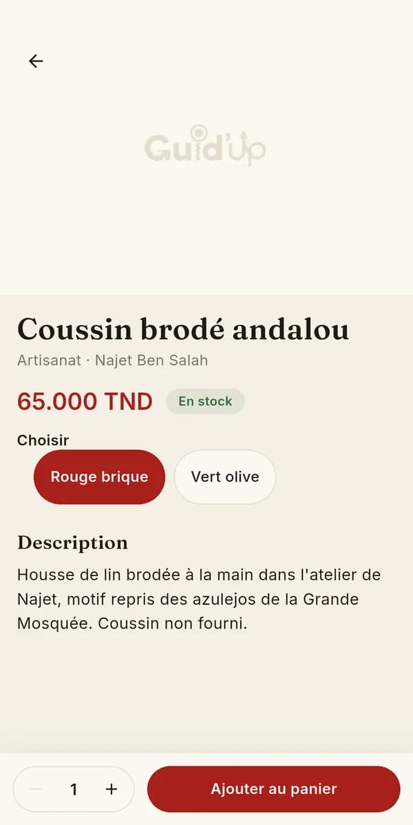 Capture de l'application Guid'Up : la fiche d'un coussin brodé